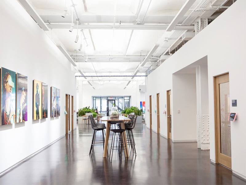 جولة داخل المقر الجديد لموقع انستقرام في نيويورك: تجربة فريدة ومميزة